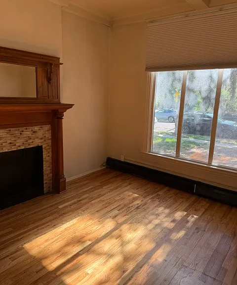 845 N Emerson St — Photo 4