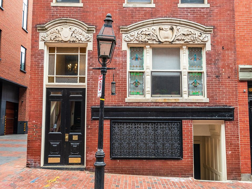2nd image of 31 Temple St #1
