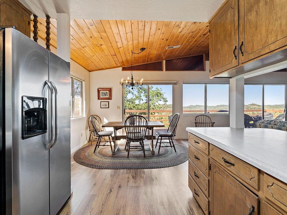 1st image of 20620-20490 Charlotte Ct