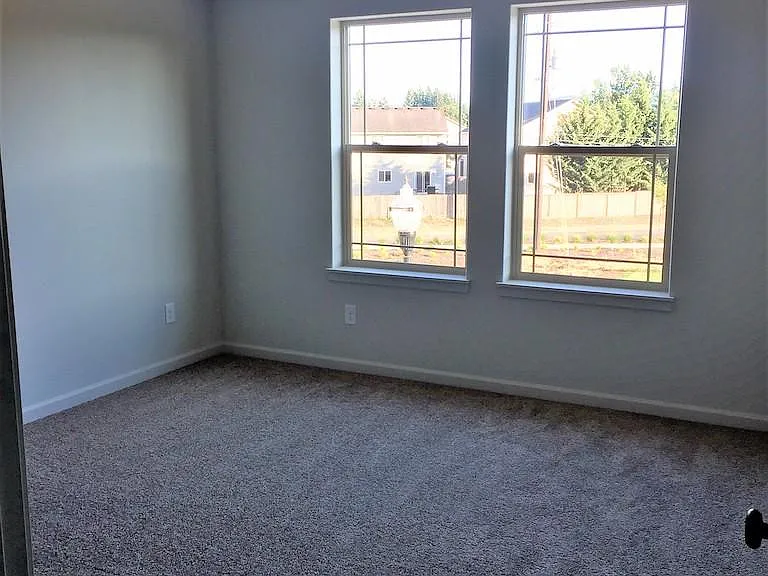 2021 N Q Cir — Photo 19