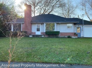 11720 SW 11th St, Beaverton, OR 97005