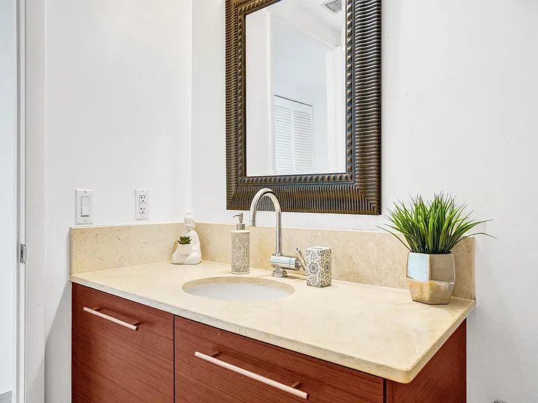 2641 N Flamingo Rd #2105N — Photo 35
