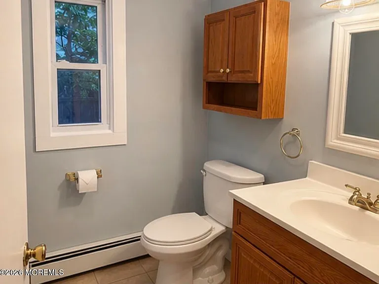 223 Riverside Dr — Photo 6