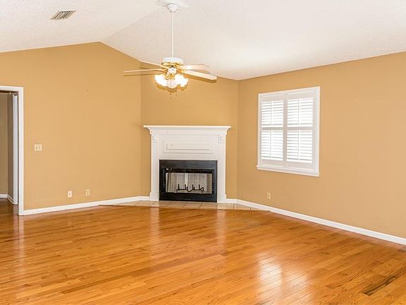 4th image of 513 Atlantic Dr