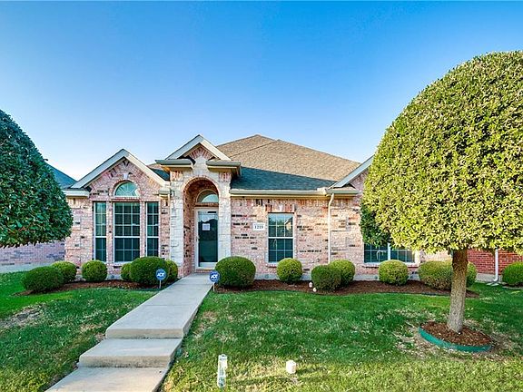 3rd image of 1219 Whitecreek Dr
