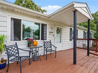 4111 Vira Rd, Stow, OH 44224