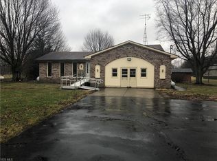 49015 Middle Ridge Rd, Amherst, OH 44001