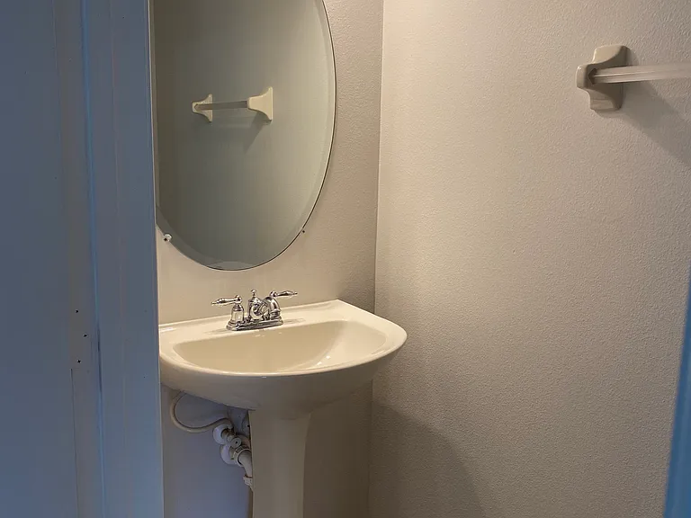 3333 Wilshire Way Rd #8 — Photo 7