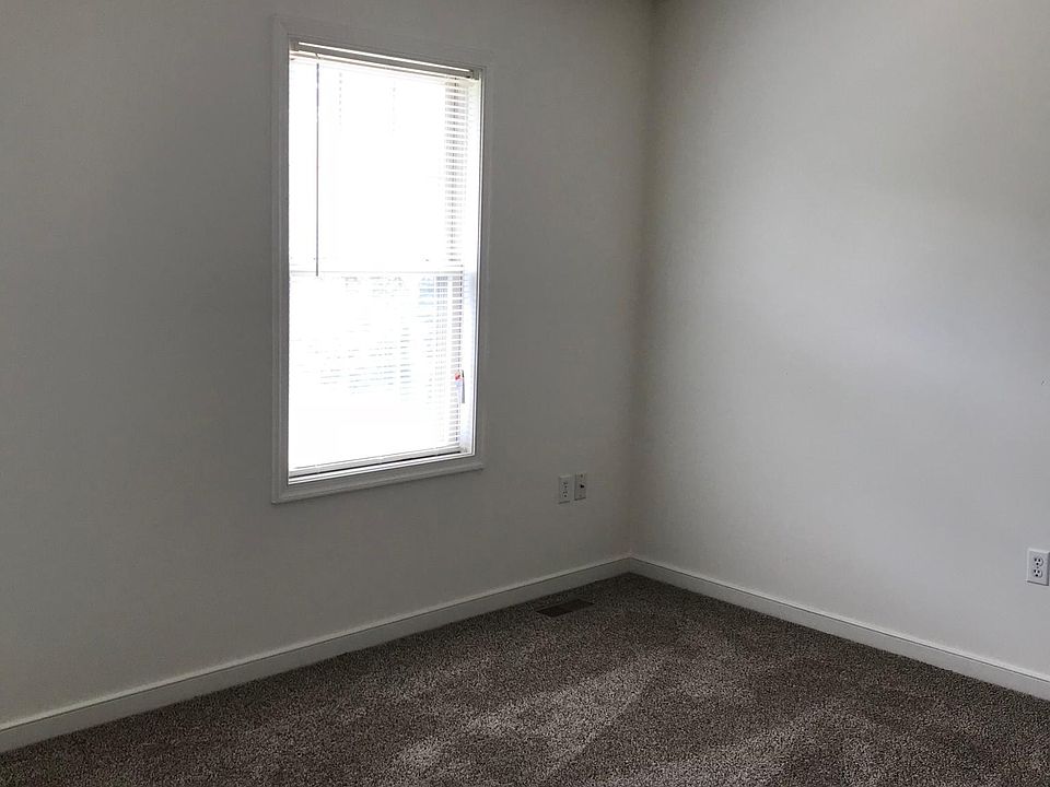 H&K Apartments 201 Dinwiddie Ave Blackstone VA Zillow