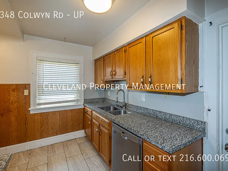3348 Colwyn Rd #UP — Photo 6