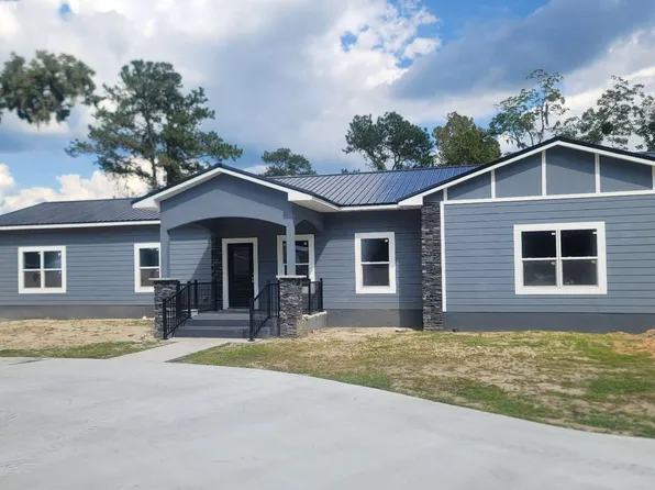 943 NE Catawba St, Lake City, FL 32055