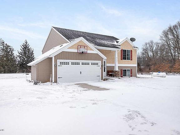 2nd image of 2824 Wildflower Dr