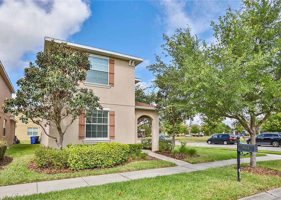 1st image of 9214 Sienna Moss Ln