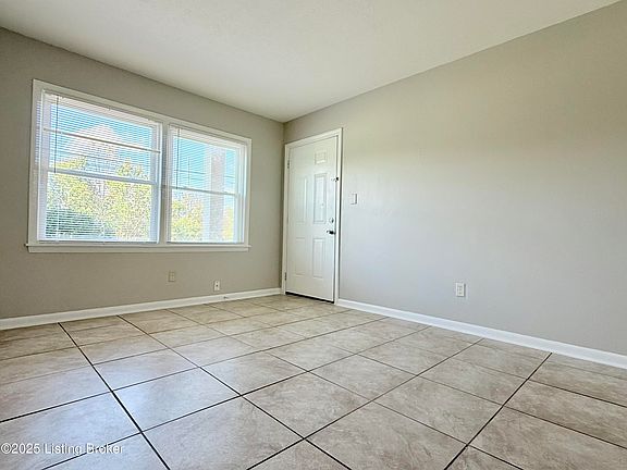 4th image of 12611 E Orell Rd #2