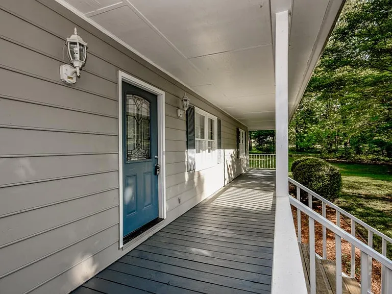 7730 Deer Track Dr — Photo 2