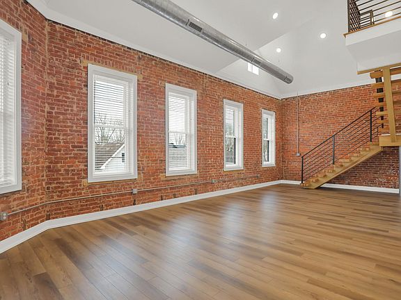 3rd image of 1710 S East St #B