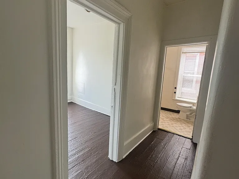 621 N 9th St #1 — Photo 20