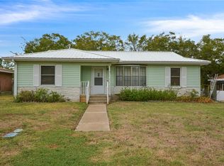 703 Miller St, Rockdale, TX 76567