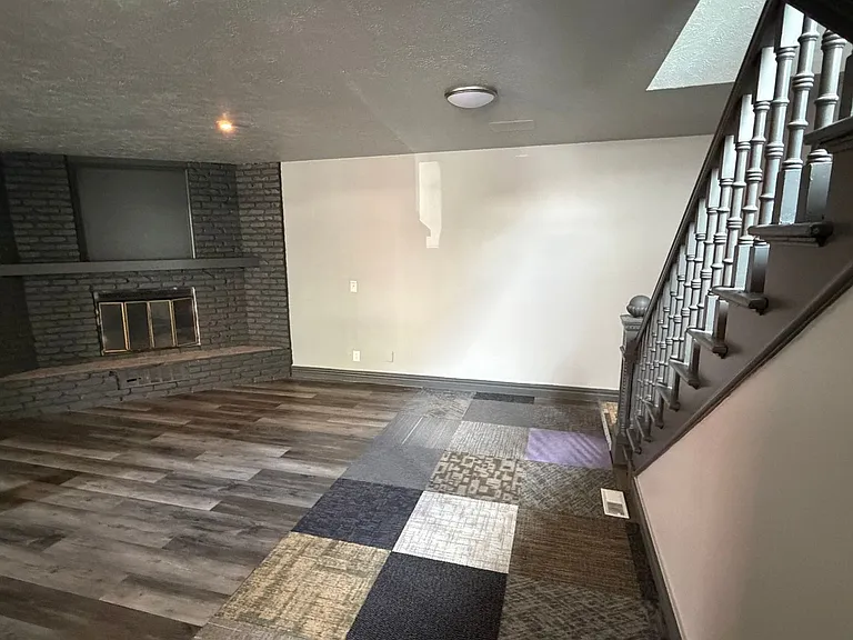 3502 Leavenworth St — Photo 5
