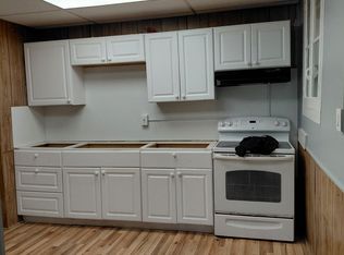 127 Patriot Rd, East Templeton, MA 01438