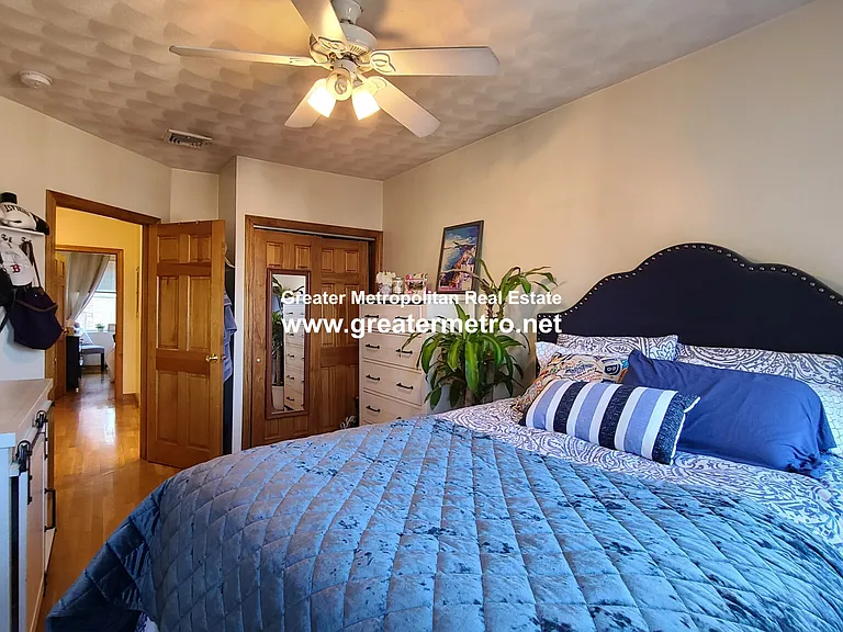 414 Hanover St — Photo 10