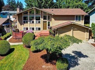 16412 NE 105th Pl, Redmond, WA 98052