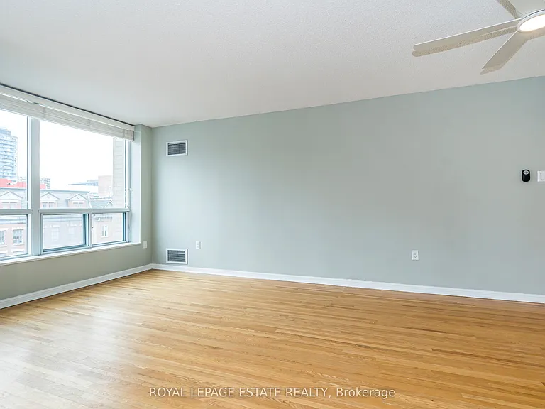 109 Front St E #515 — Photo 16
