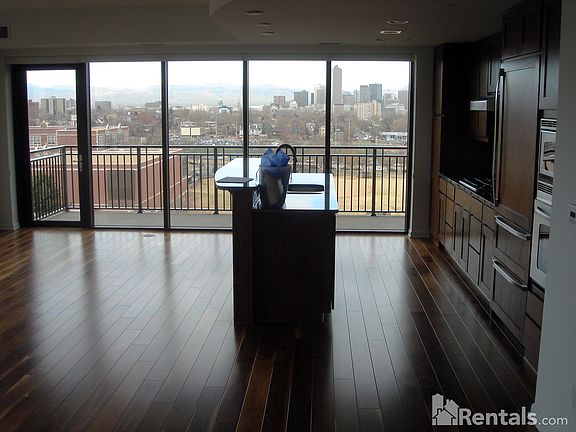 5th image of 1650 N Fillmore St APT 1001