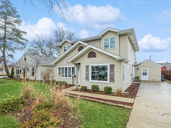 2nd image of 9246 S 49th Ct