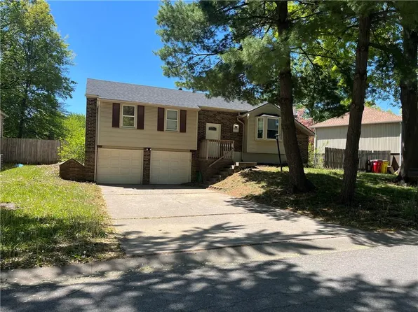 19903 E 14th St N, Independence, MO 64056