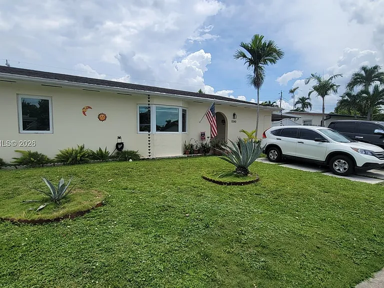 11340 SW 48th St — Photo 3