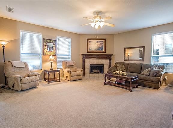4th image of 7380 Lake Rock Dr