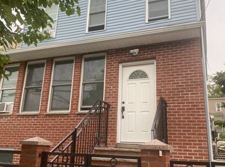 96 Gordon St #2, Staten Island, NY 10304