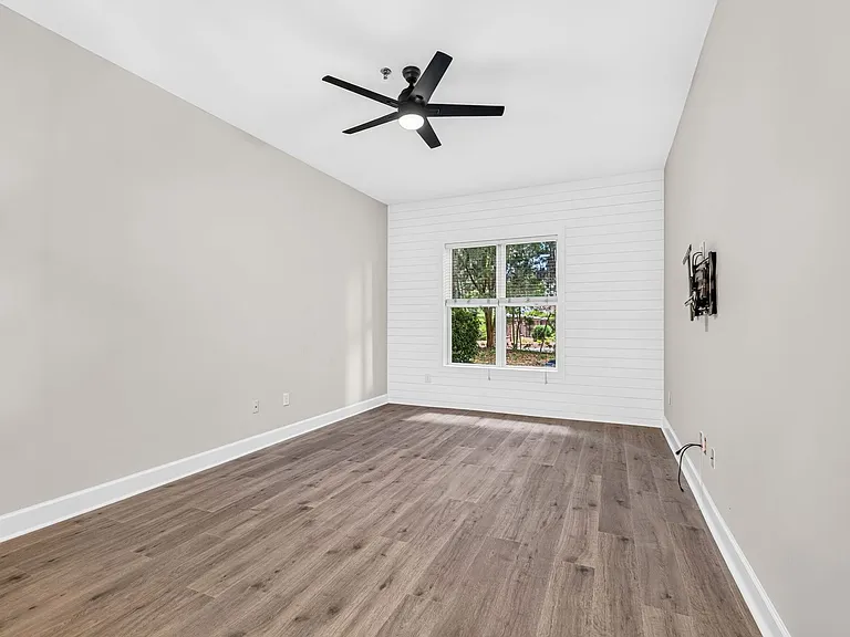 7212 Indigo Palms Way — Photo 27