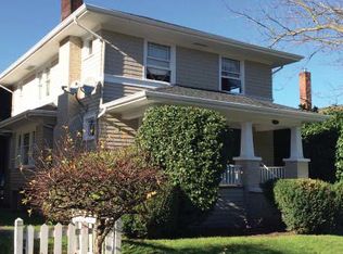 5211 11th Ave NE #304, Seattle, WA 98105