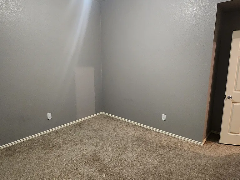 5817 Paloma Blanca Dr — Photo 3