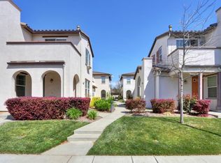 8316 Crystal Walk Cir, Elk Grove, CA 95758
