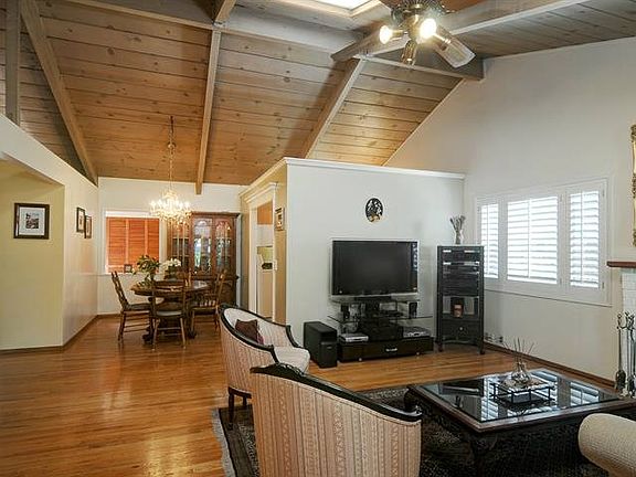 5th image of 1169 W McKinley Ave