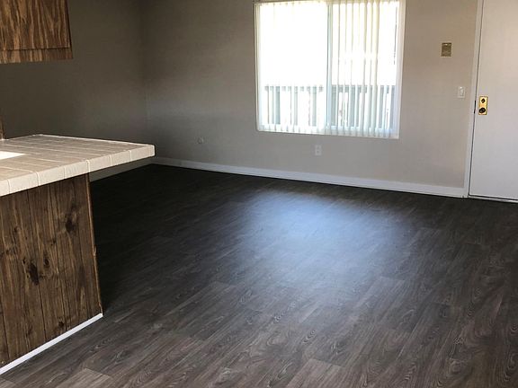 2nd image of 4722 33rd St APT 11