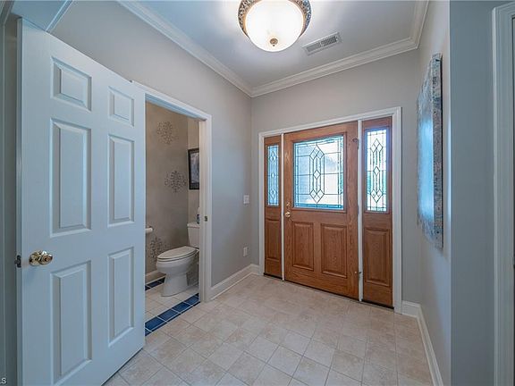 4th image of 4001 Briarwood Ave