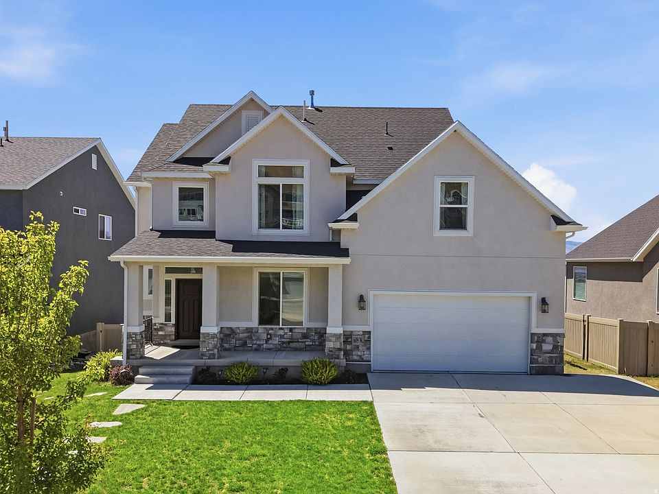 1st image of 609 W Summit View Way