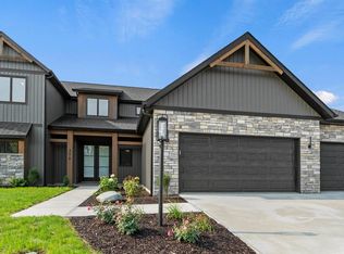 379 Keltic Pines Blvd, Huntertown, IN 46748