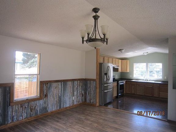 2nd image of 77 Canyon Cir