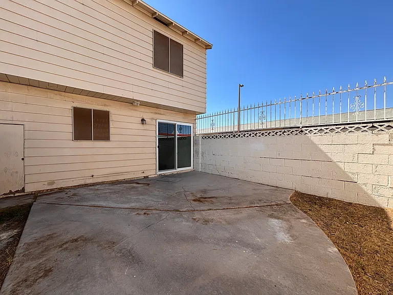 4651 Mill Valley Dr — Photo 10
