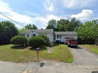 24 Hamilton St, Cumberland, RI 02864