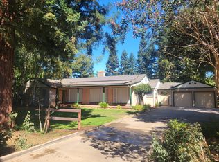 20595 E Walnut Dr, Linden, CA 95236