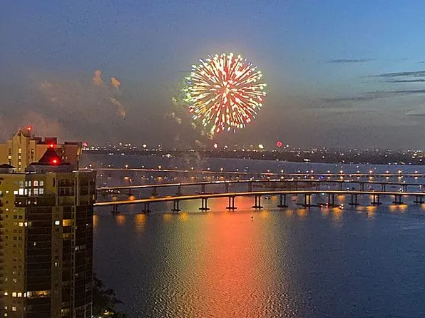 3000 Oasis Grand Blvd #Lph5, Fort Myers, FL 33916