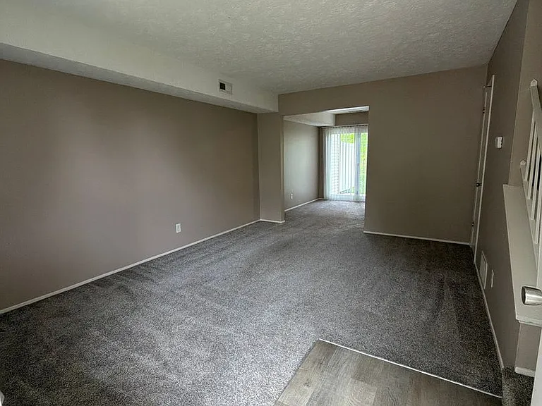Southdale Square Apartments — Photo 115