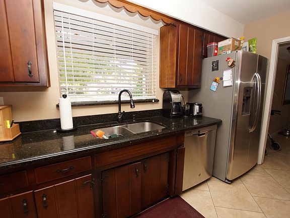 5th image of 8013 N 57th Dr