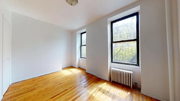 Rented by Bond New York | media 18